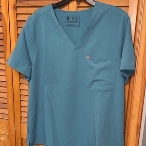 Figs Scrub Top